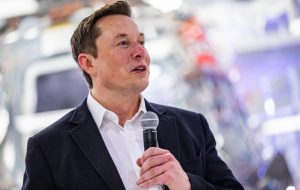 Elon Musk’tan Dogecoin ve Fed Paylaşımı